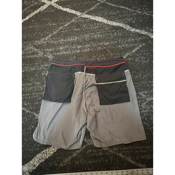 Lululemon Men’s The Union Short Gray Black 38W 8.5” Inseam Size 38 Excellent - Picture 10 of 10